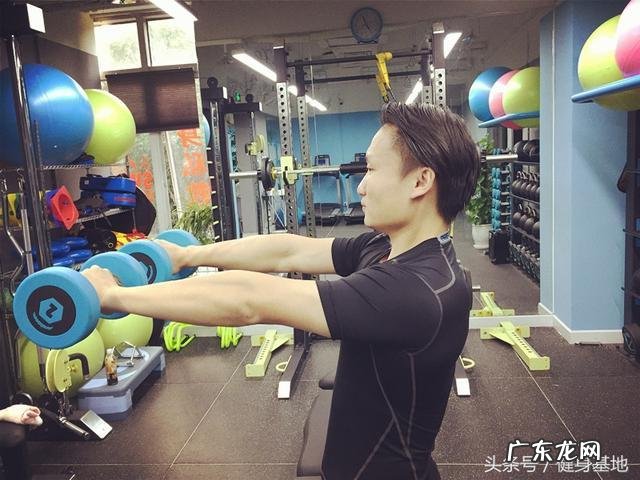 天气变冷了，在家里可以做什么样减脂的运动？