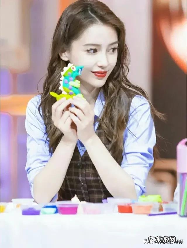 红尘中难忘的情缘这个歌词是哪首歌？