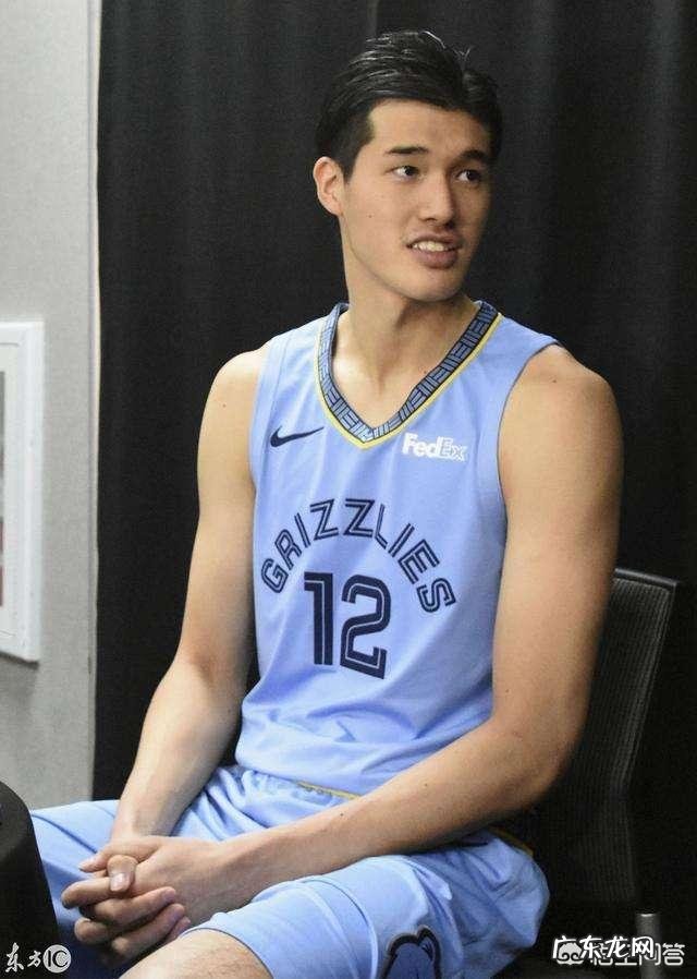 周琦被裁掉,同为亚洲人的渡边雄太表现如何?