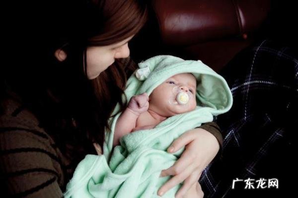 怎么纠正宝宝认月嫂-孩子依赖月嫂如何纠正