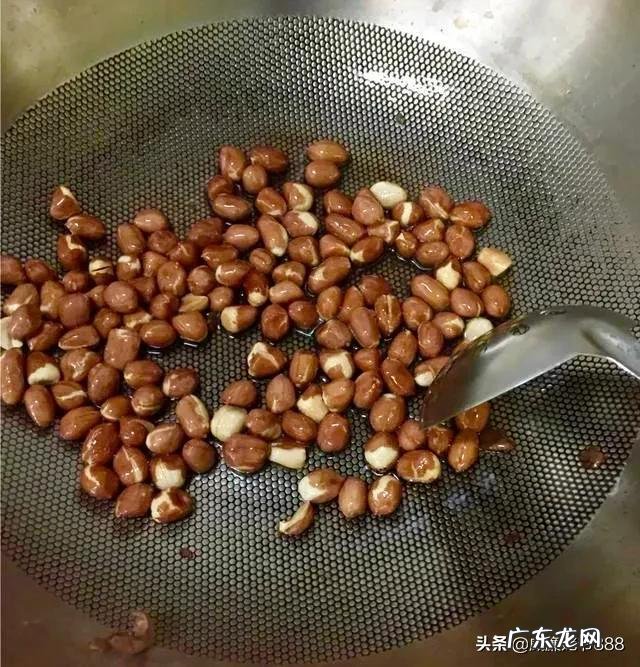 花生米也是减肥食品吗?真的假的啊,还说能减腿部脂肪,真的吗?