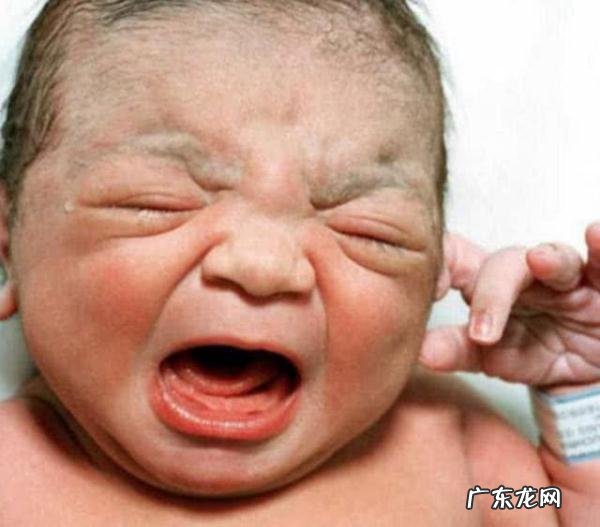 新生儿宝宝丑图-初生婴儿丑照