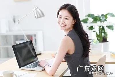 抖音网红铁山靠价值观在哪?