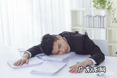 一年半体重掉了10公斤 一年半体重掉了10公斤正常吗？