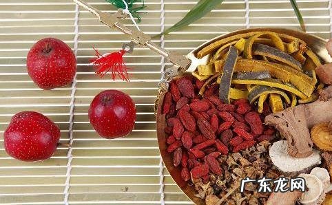 年轻夫妻之间没有性生活的婚姻持续多久？