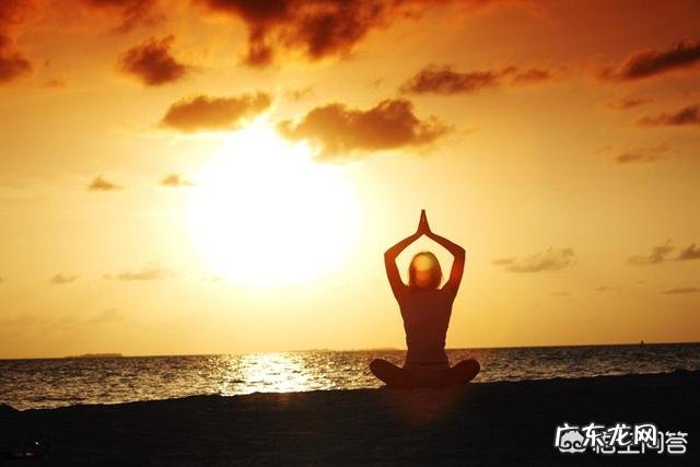 男生健身要怎么练才能穿衣显瘦脱衣有肉?