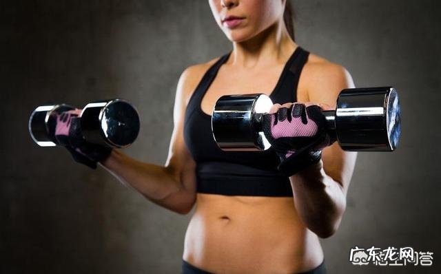 男生健身要怎么练才能穿衣显瘦脱衣有肉?