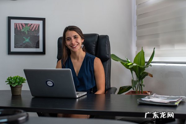 速卖通怎么批量上产品?需要借助外力吗?