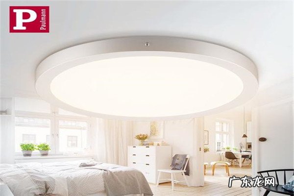 十大护眼灯品牌排行榜 世界公认十大护眼灯