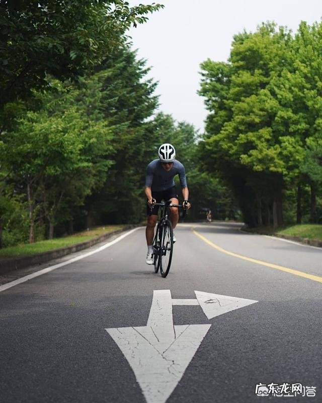 为什么有人喜欢骑公路车,能锻炼身体么?