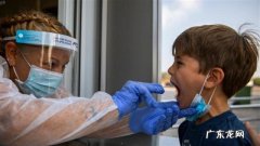 美国儿童感染新冠激增-美国高官感染新冠死