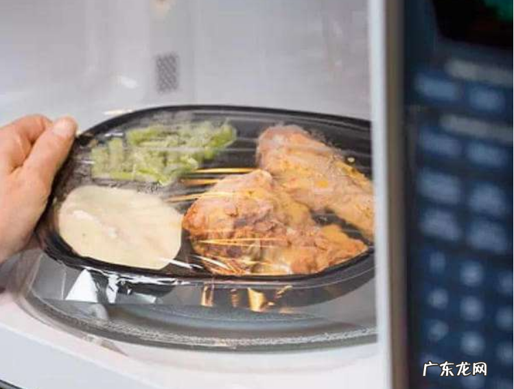 微波炉加热 使用微波炉时应避免犯的五大错误排行榜