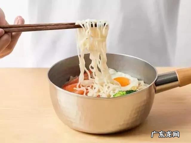 夏天跑步晚上8点30吃晚饭可以么