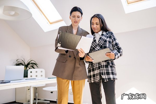 千牛两个店铺怎样切换?如何用千牛?