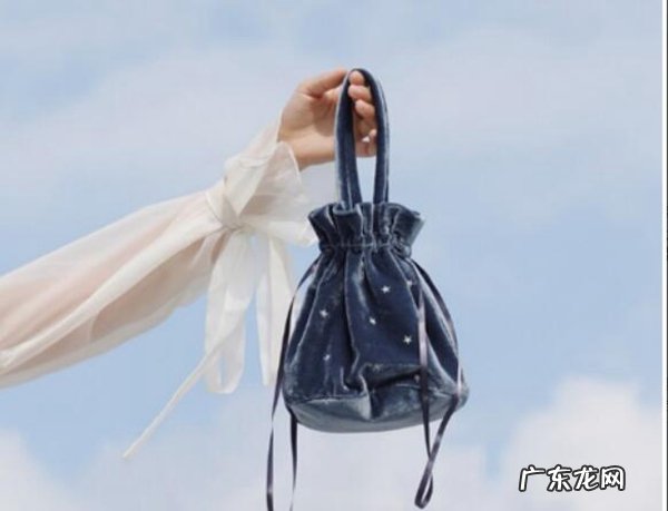 适合学生党的十大包包品牌