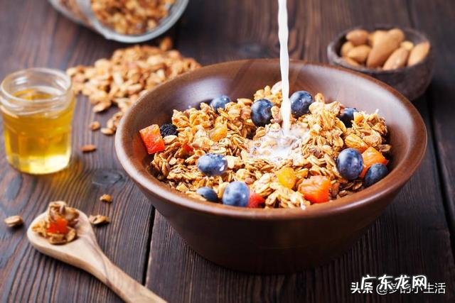 来讲一讲吃一个月的原味燕麦片会咋样?