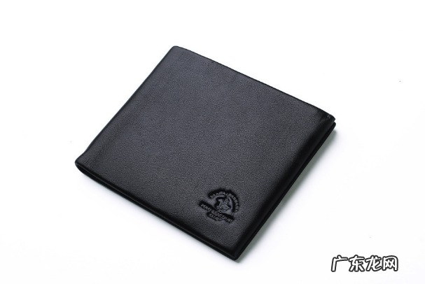 第一次送女生礼物禁忌 男生18送什么礼物合适