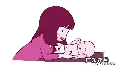 宝宝九个月了,还不会爬,该怎么办?