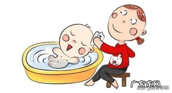 宝宝九个月了,还不会爬,该怎么办?