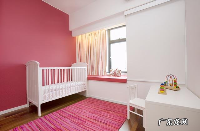 婴儿床护栏选择-选婴儿床还是床护栏