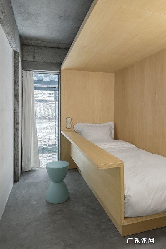 榻榻米书桌护栏-榻榻米连书桌