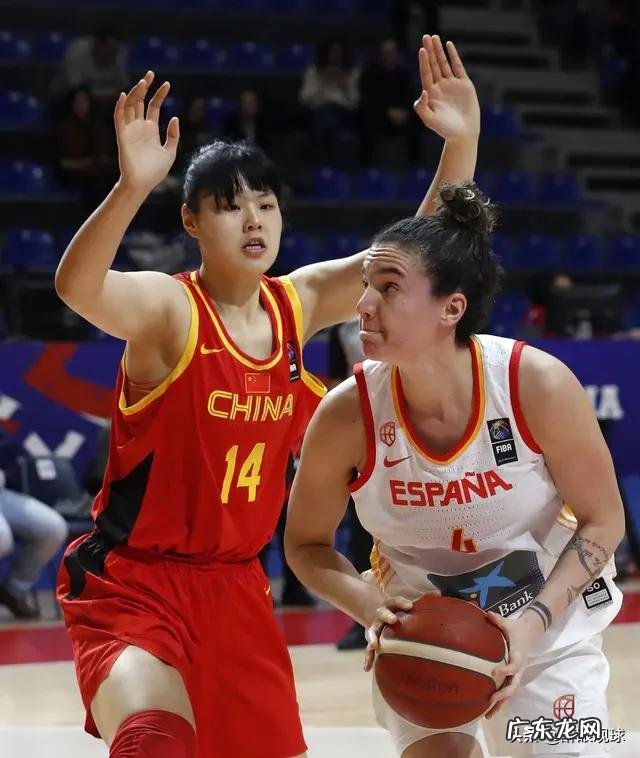 中国女篮队员李月汝会是郑海霞的接班人吗为什么