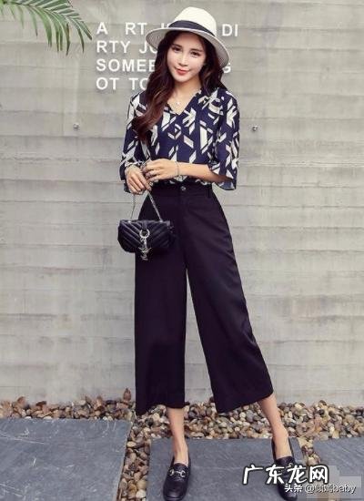 阔腿牛仔裤怎样搭配最好看?