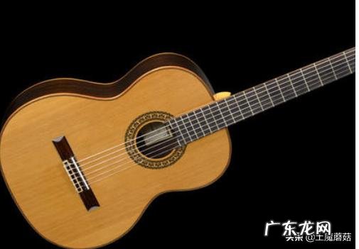 哪种古典吉他品牌好？ 吉他古典排行榜品牌大全