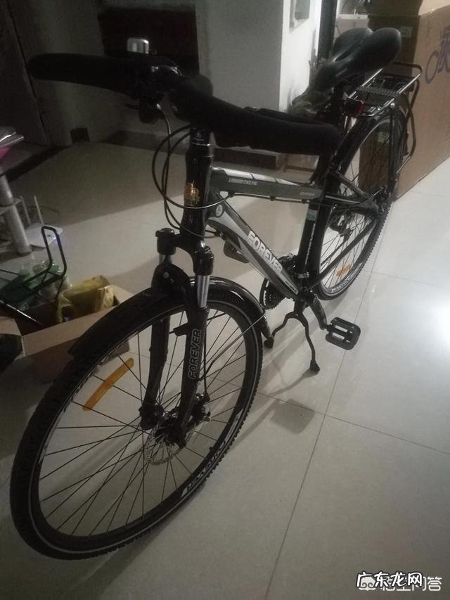 打网球一小时消耗多少卡路里？