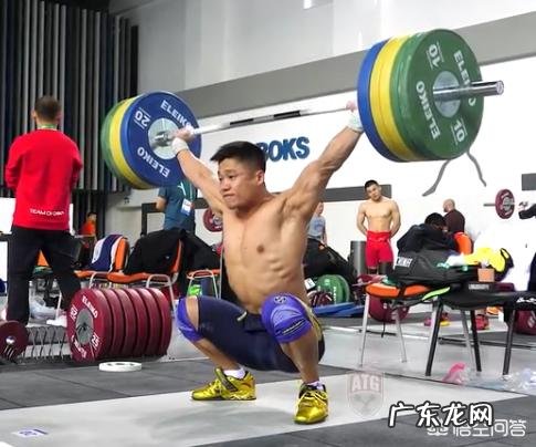 健身的话,力量是取决于体重还是取决于大重量的训练?