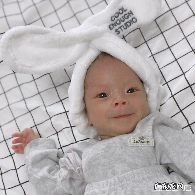 我准备利用高中毕业后三个月减肥,有没有详细的计划推荐?