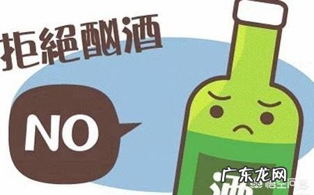 邻居老人晨起排便，一小时后中风倒地，排便时什么事不能做？