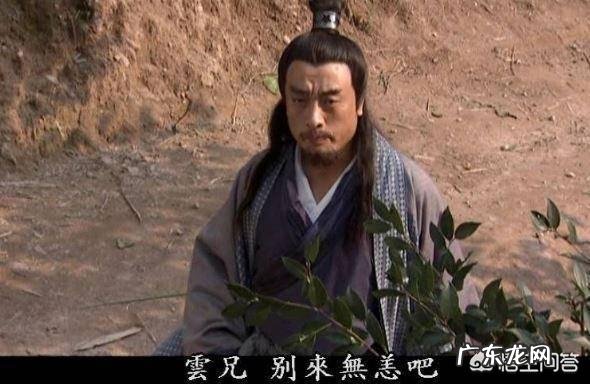 怎样将毛衣搭配出时尚感？