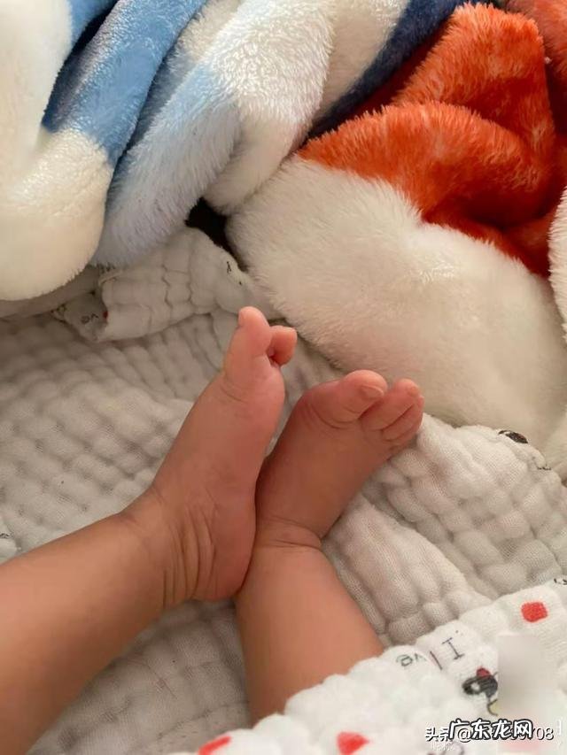 产后肚子大胯宽怎么瘦回去 产后屁股变大,胯部变宽,肚子上一堆肉肉该怎么办?