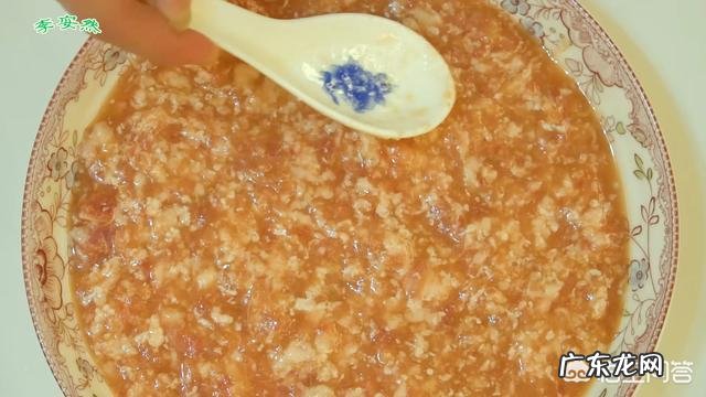 浏阳蒸菜里的肉饼蒸蛋怎么做好?