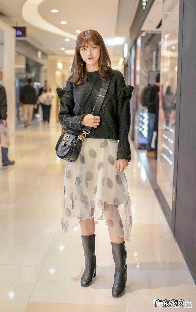 请问过膝长袜适合哪种腿型？