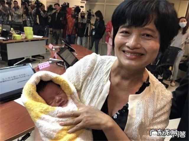 现在全国放开二胎生育政策,你见过年龄相差最大的二胎是多少岁?