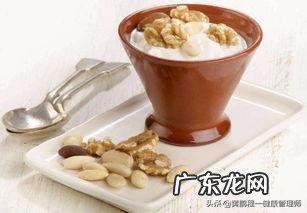 喝酸奶容易胖吗最近在减肥,适合喝酸奶吗?