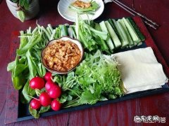 为什么一些东北人喜欢生吃苦瓜？