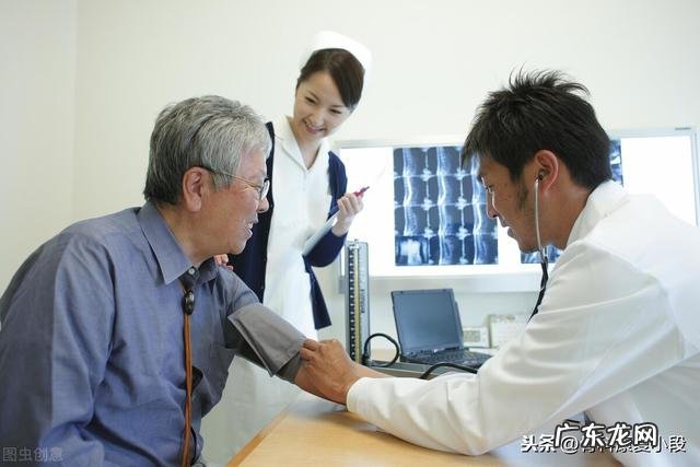 用经络刷刷带脉有瘀青是怎么回事啊