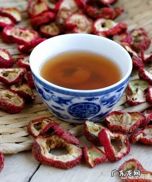 山楂能和绿茶可以一起泡水喝吗？