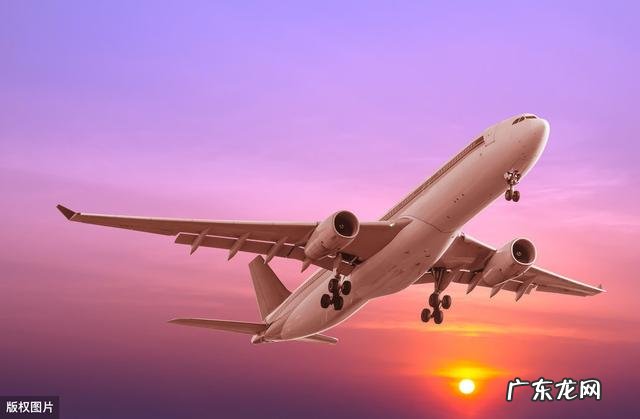 带宝宝坐飞机需要知道的几大细节-带小婴儿坐飞机要带哪些东西