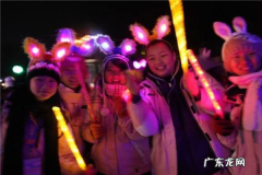 地摊 最受欢迎的五种地摊小饰品