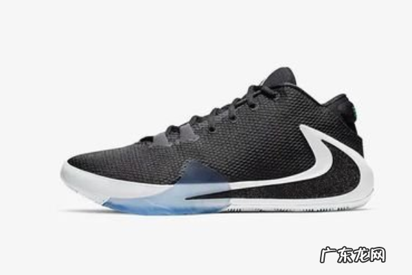李宁篮球鞋实战排行榜 十大实战篮球鞋排行榜,闪击6上榜AJ34第一