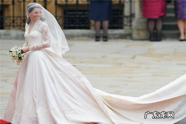 全球最美的十款婚纱 世界上最美十大婚纱