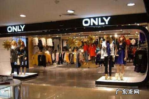 职业装定制 中国十大职业女装品牌:ZARA第5