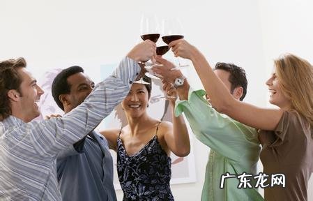 喝完酒后,酒精会在人体代谢多久?