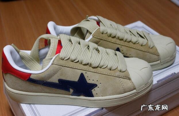 年轻人十大鞋子潮牌