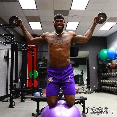 瑜伽健身球的选购要注意哪些事情呢?