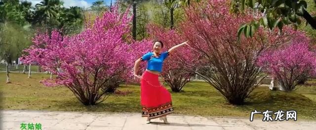 请问：男人四十后，身体各机能走下坡路了，适合做些什么运动？